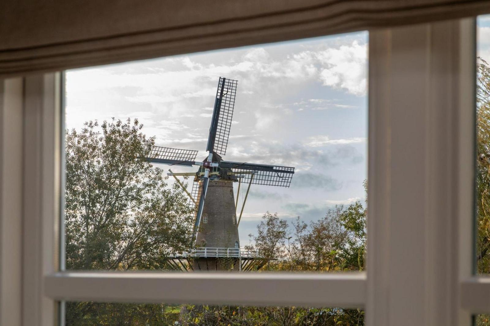 Vakantiehuis 'Boerderij Molenhof' - Stationsweg 5 | Heinkenszand Exterior foto